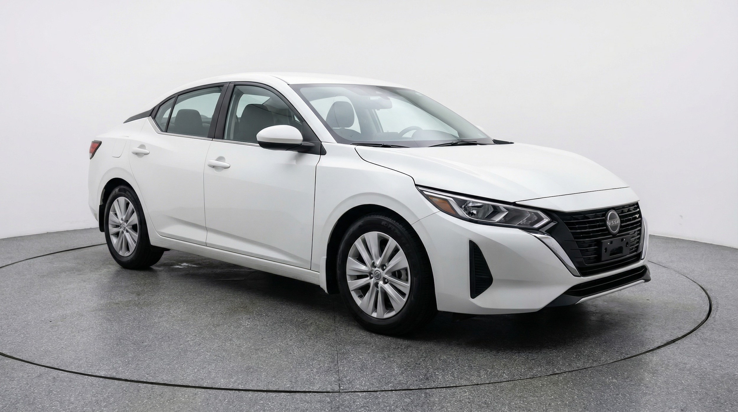 Thumbnail: 2025 Nissan Sentra - 1