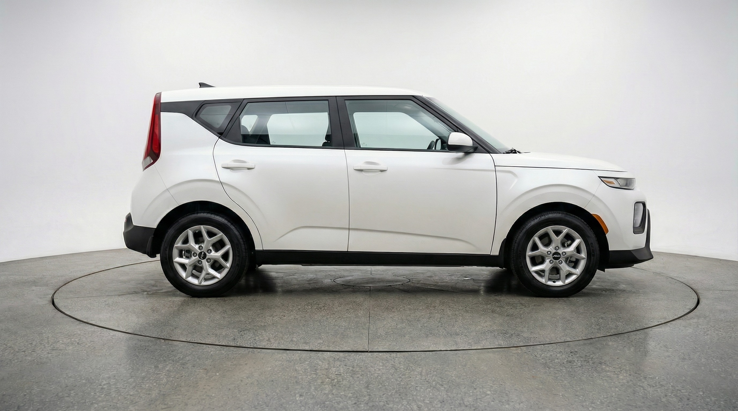 Thumbnail: 2025 Kia Soul - 8