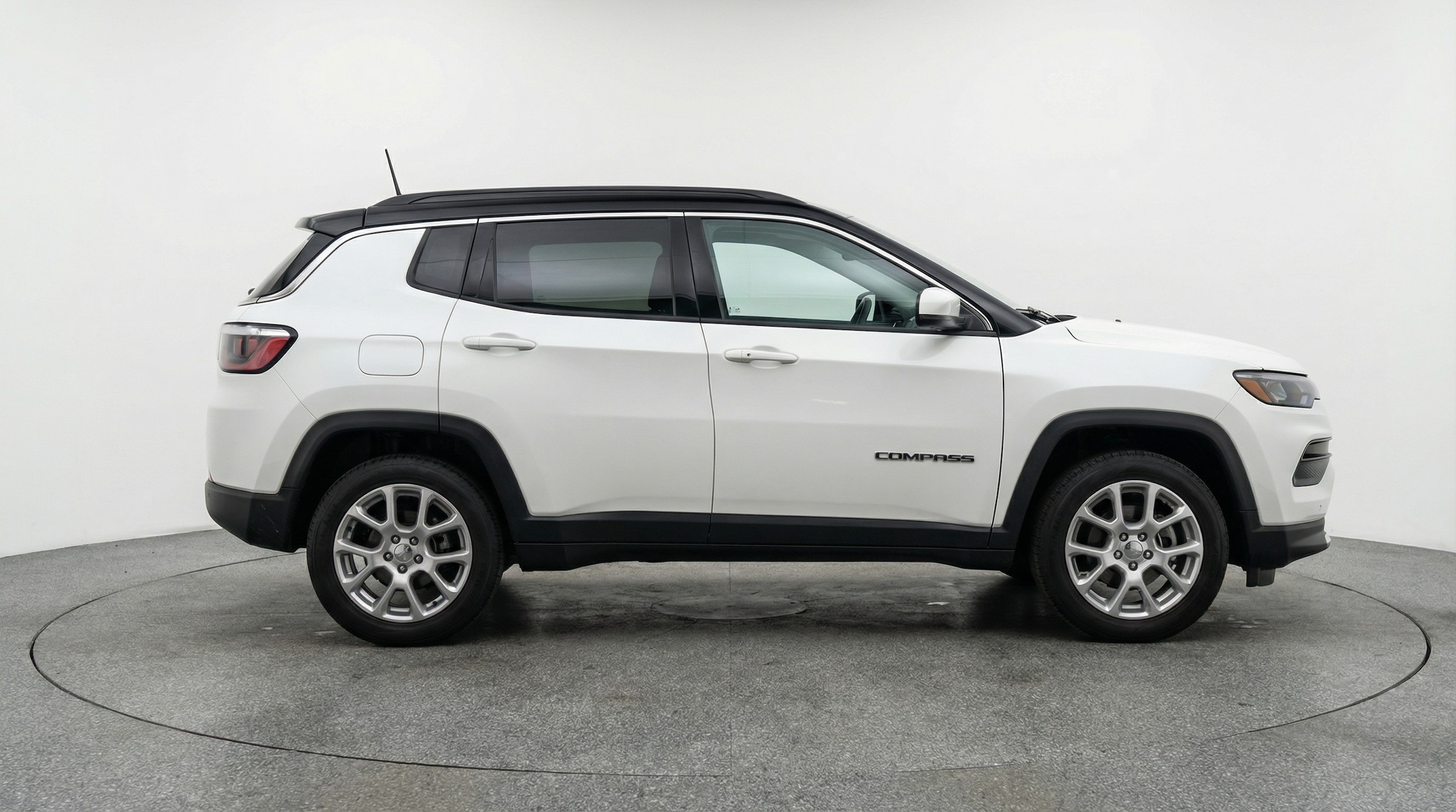 Thumbnail: 2025 Jeep Compass - 8