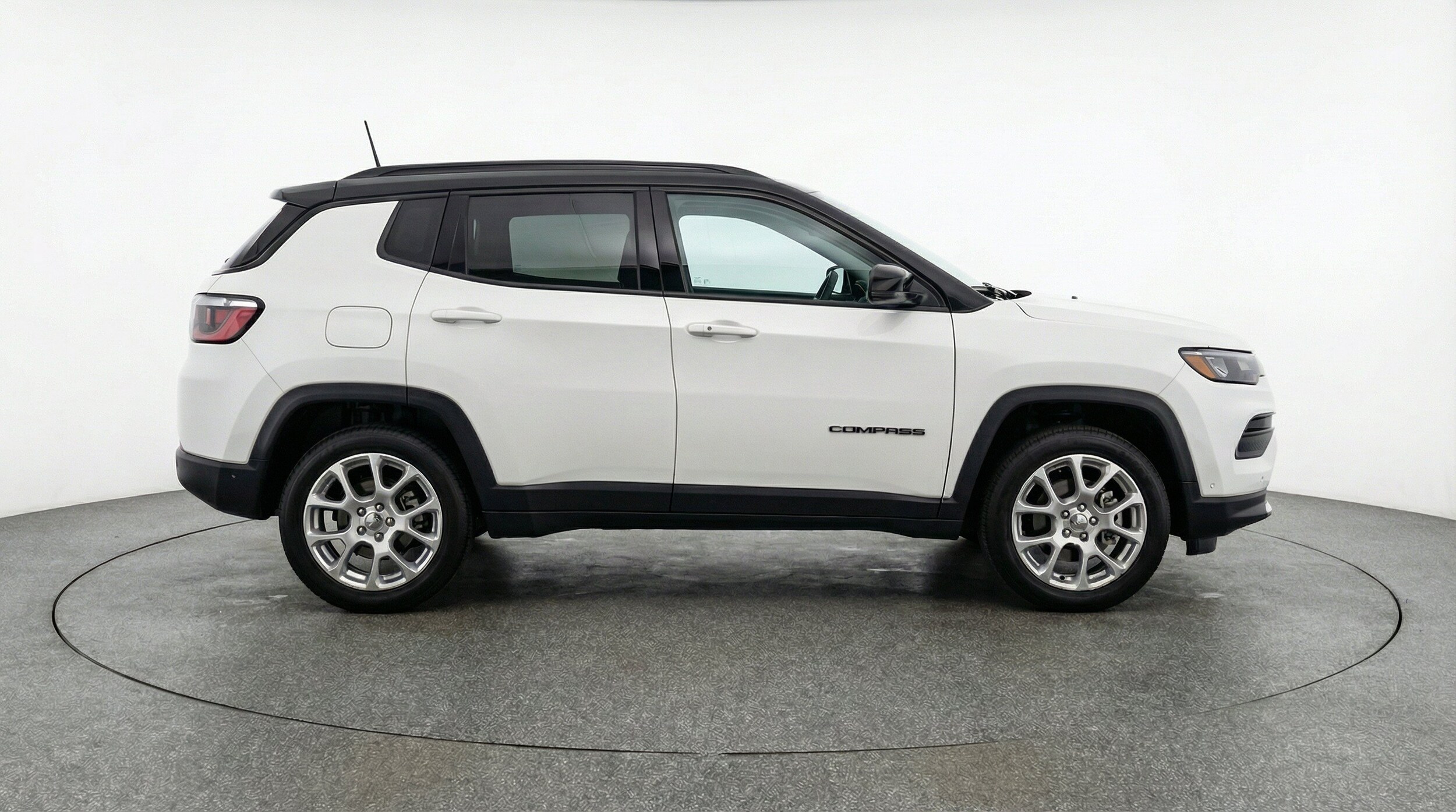 Thumbnail: 2025 Jeep Compass - 11