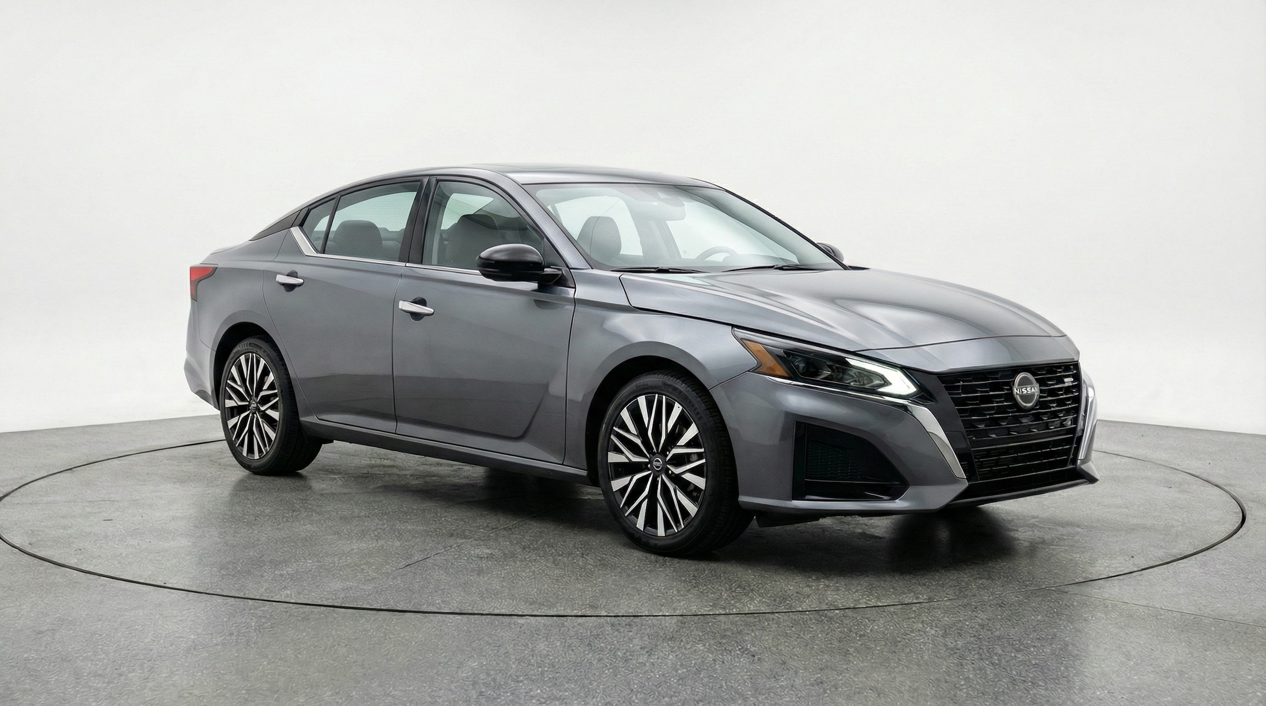 Thumbnail: 2025 Nissan Altima - 1