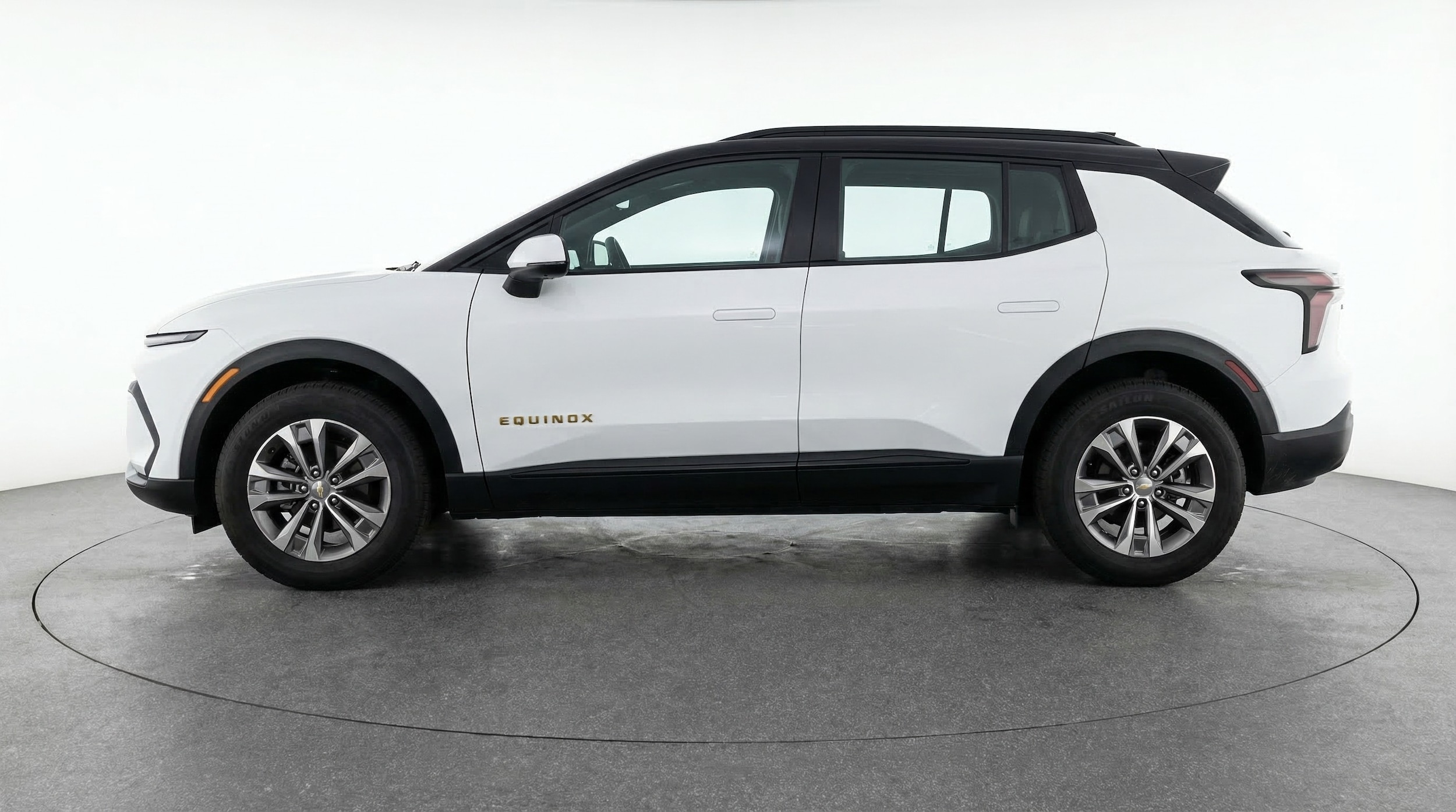 Thumbnail: 2025 Chevrolet Equinox - 4