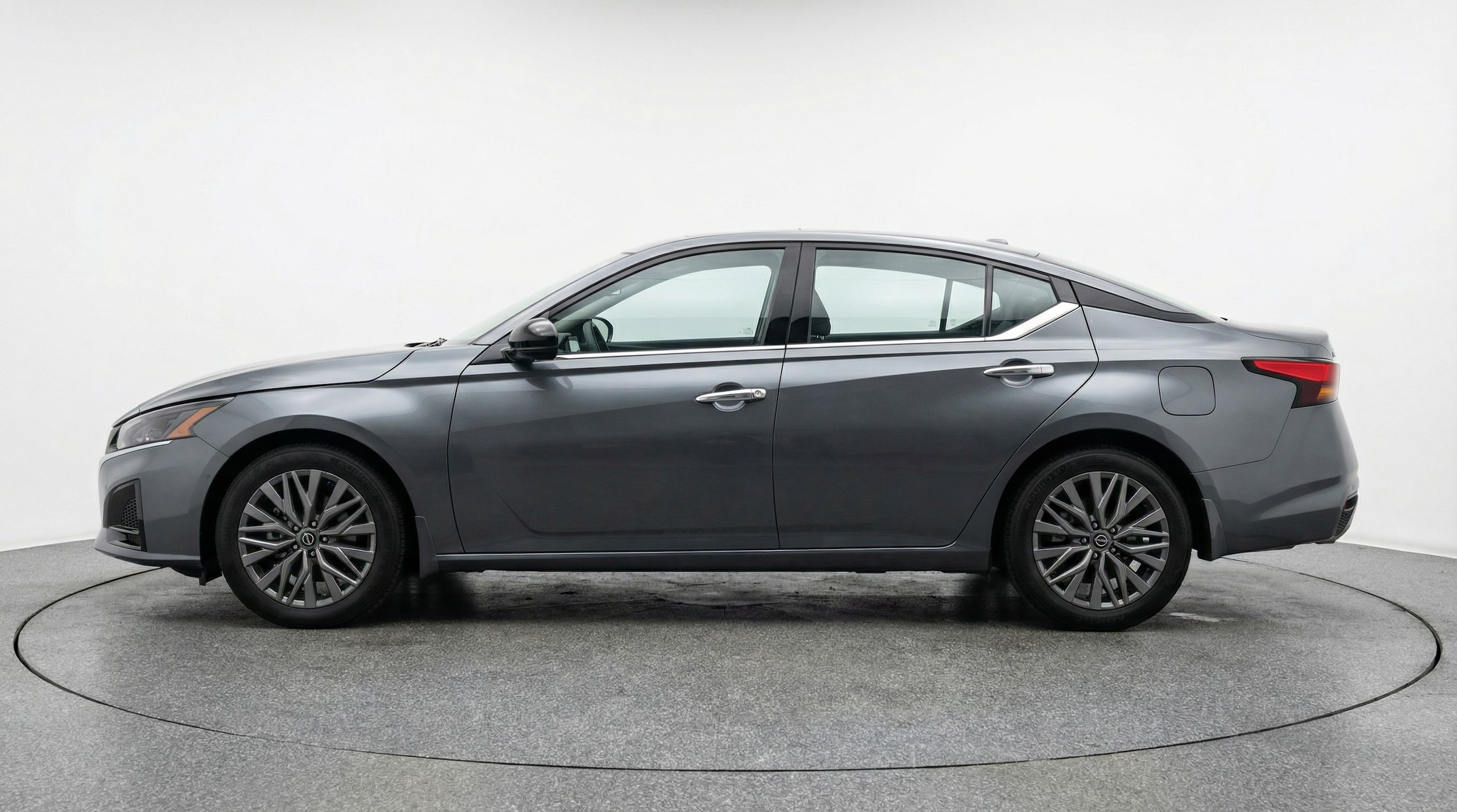 Thumbnail: 2025 Nissan Altima - 4