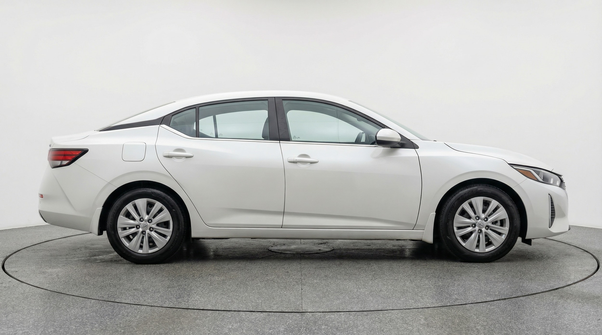 Thumbnail: 2025 Nissan Sentra - 8