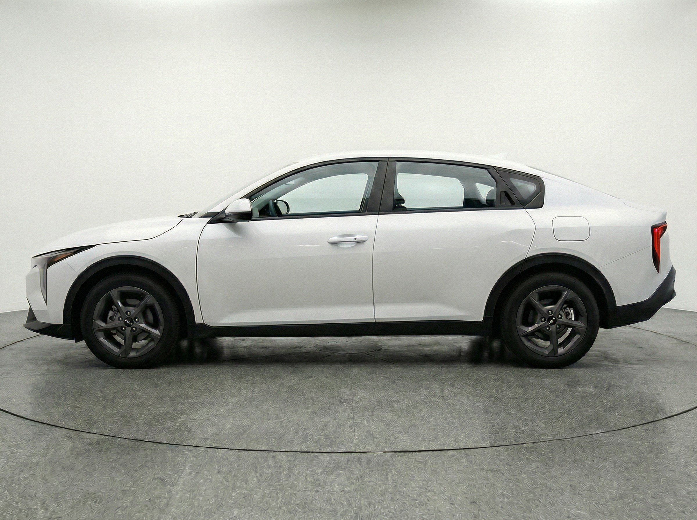 Thumbnail: 2025 Kia K4 - 5