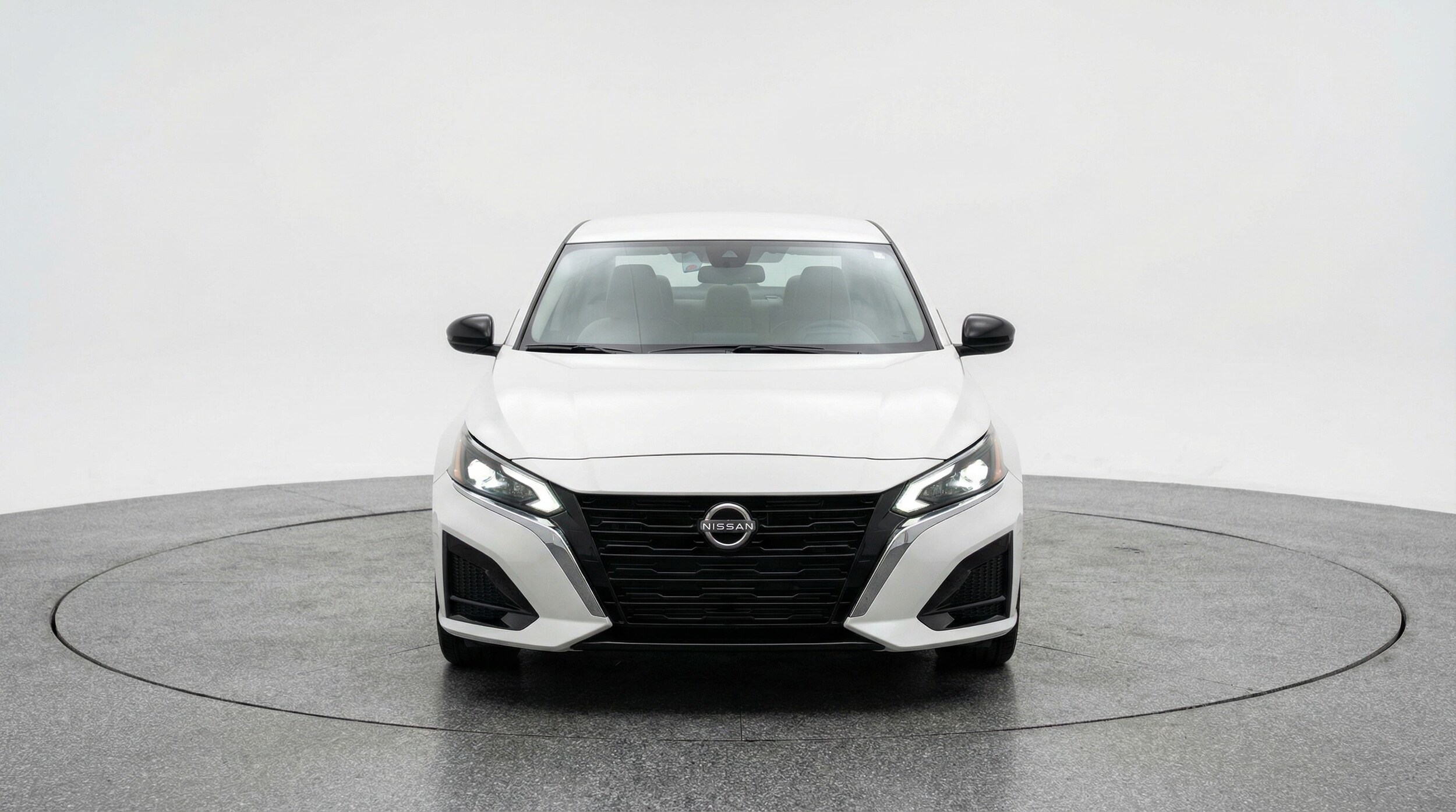 Thumbnail: 2025 Nissan Altima - 2