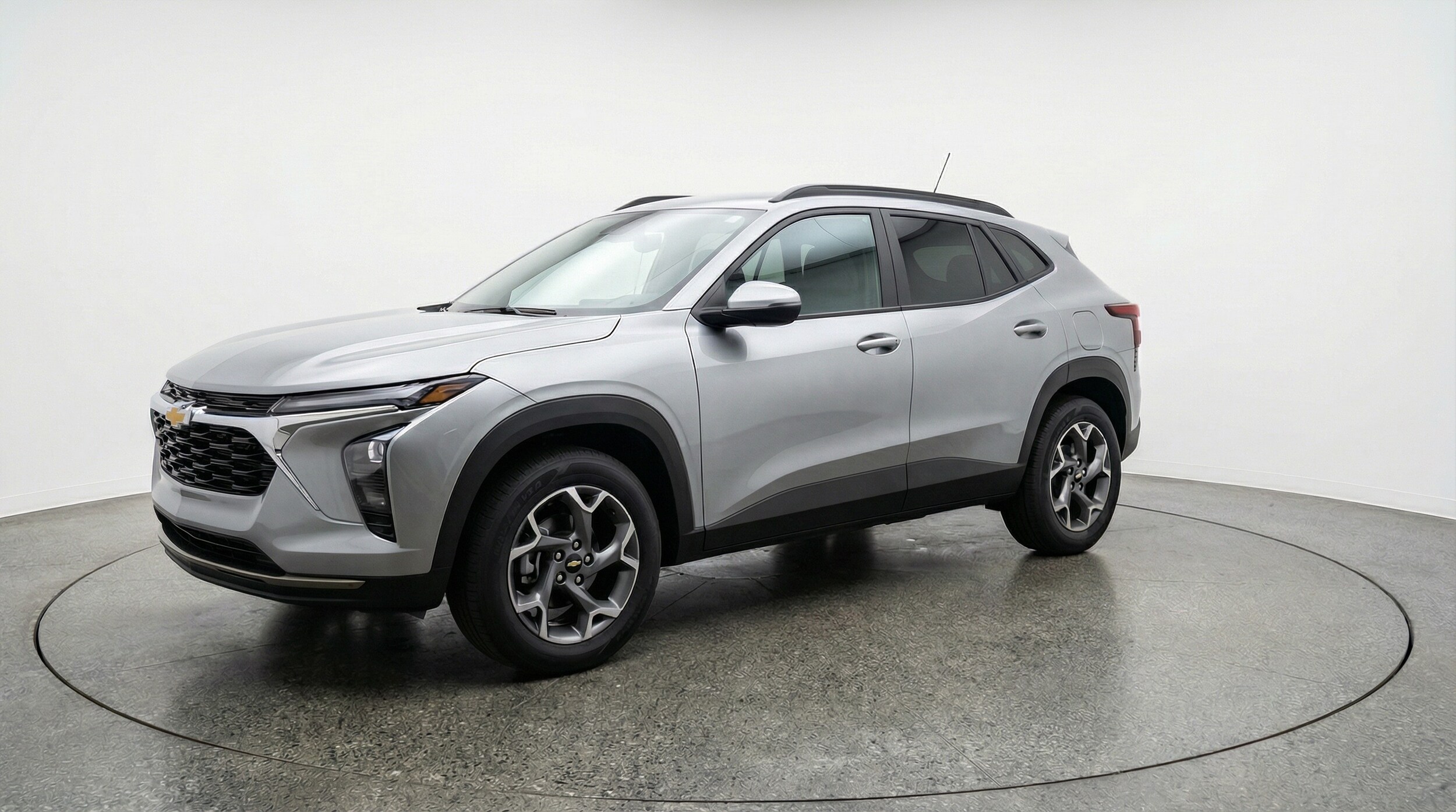 Thumbnail: 2025 Chevrolet Trax - 3