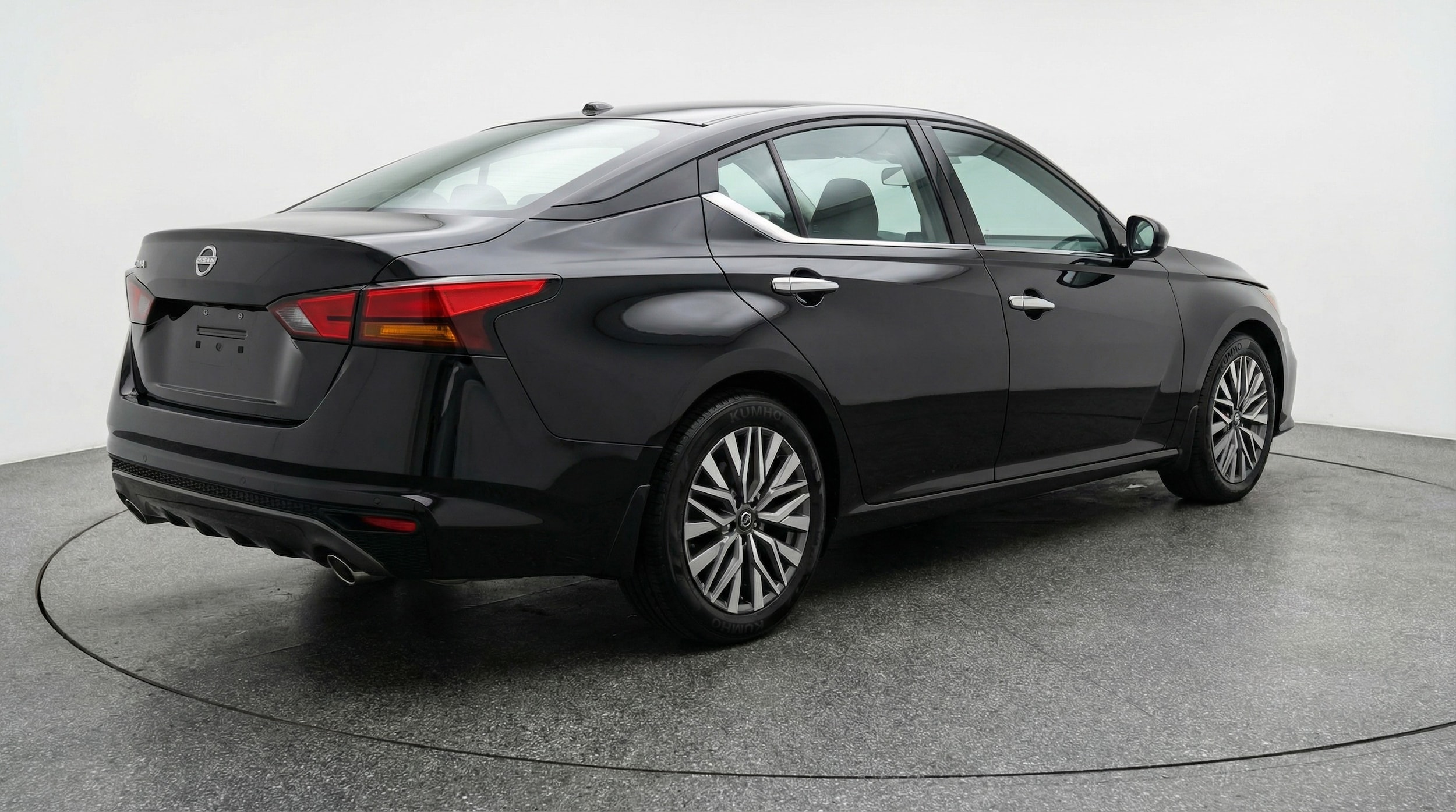 Thumbnail: 2025 Nissan Altima - 7