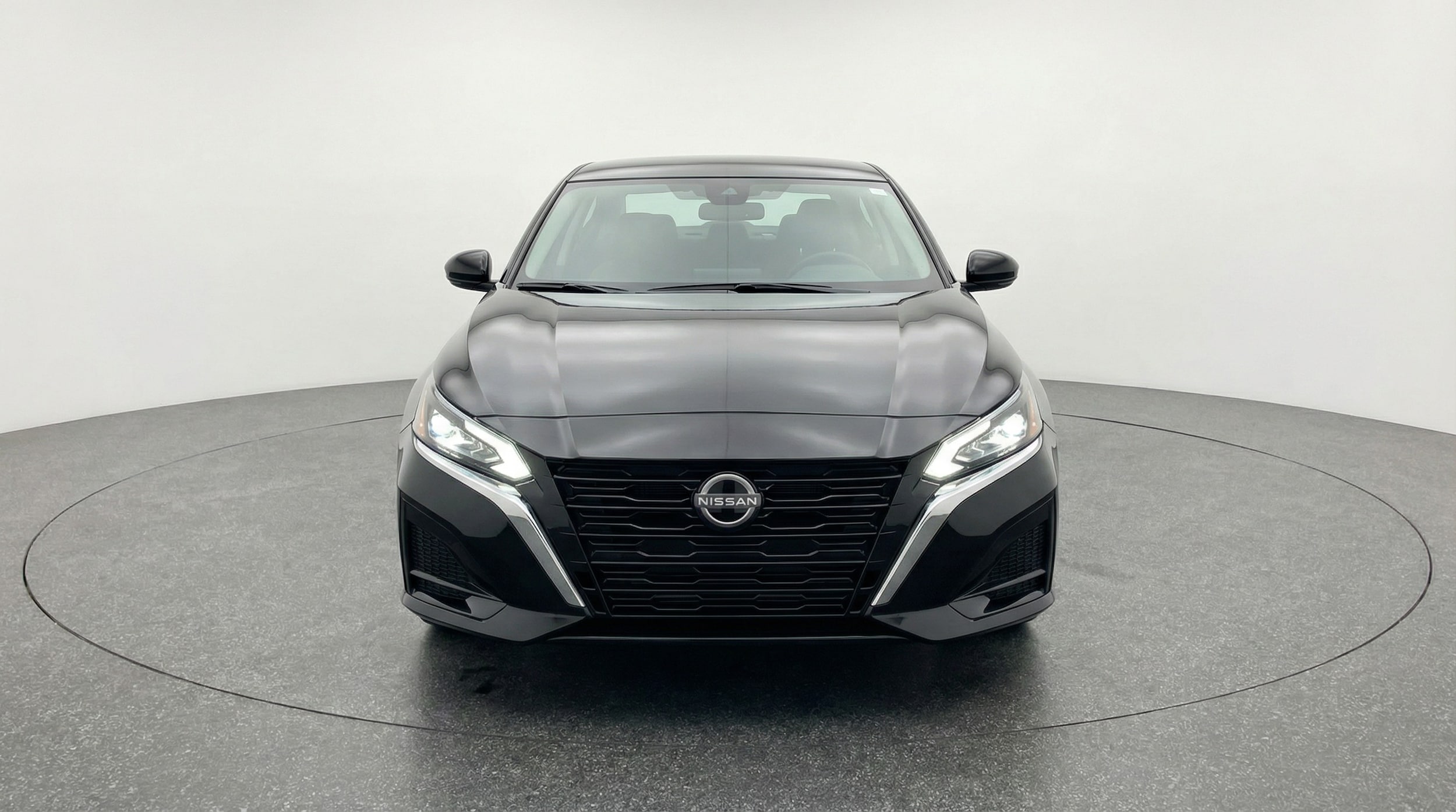 Thumbnail: 2025 Nissan Altima - 2