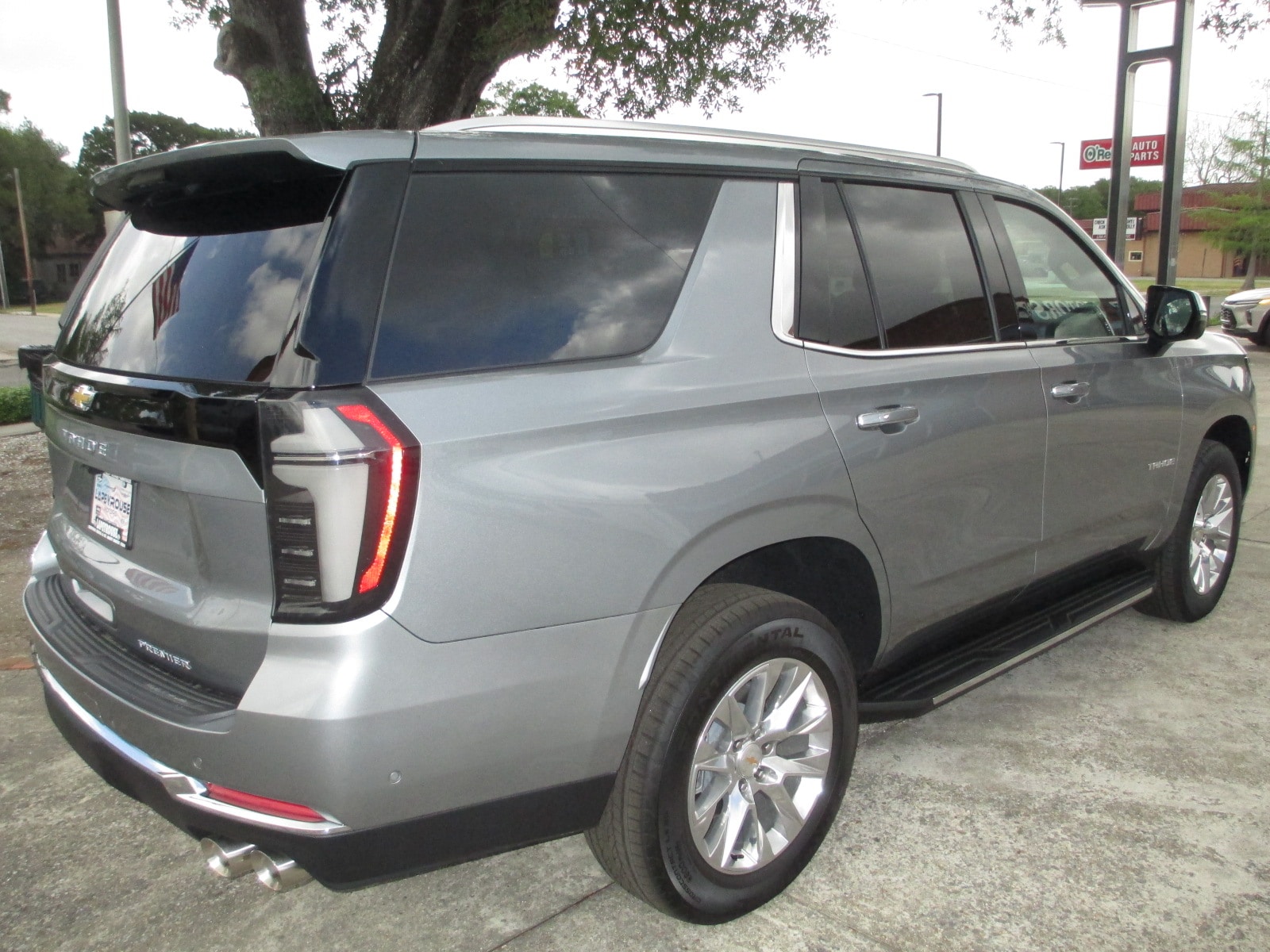 2026 Chevrolet Tahoe Premier - Photo 10