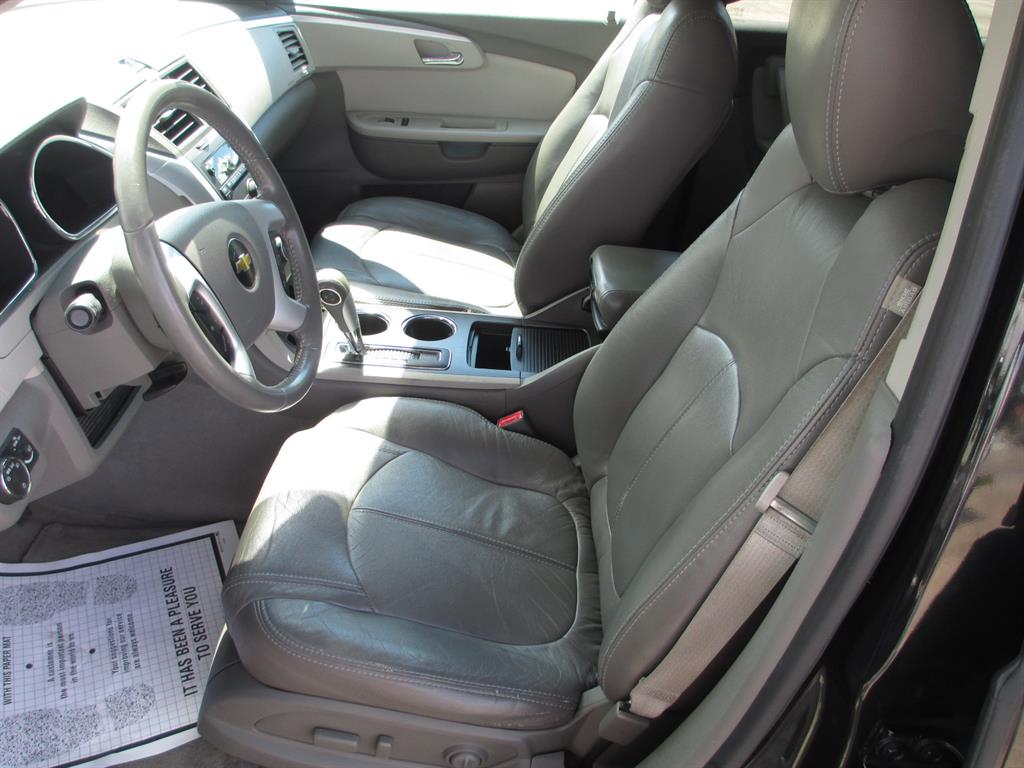 Used 2011 Chevrolet Traverse 1LT with VIN 1GNKRGED0BJ129153 for sale in Jeanerette, LA