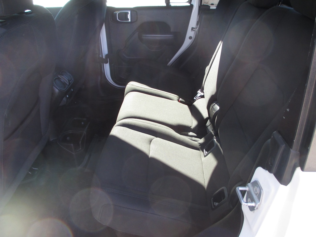 Used 2020 Jeep Gladiator Sport Truck Crew Cab