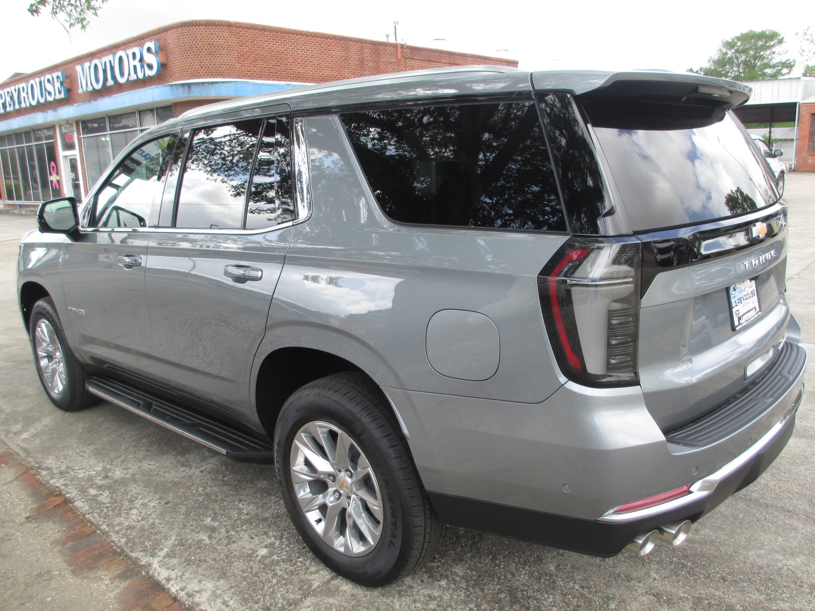 2026 Chevrolet Tahoe Premier - Photo 8