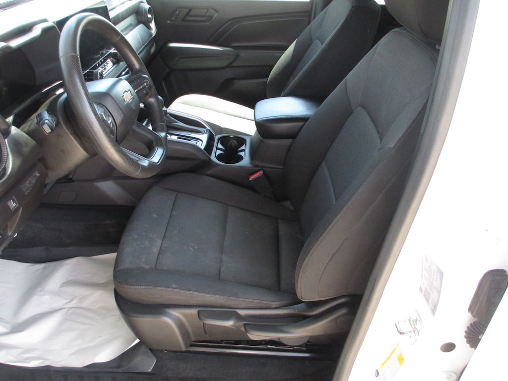 Used 2024 Chevrolet Colorado WT Truck