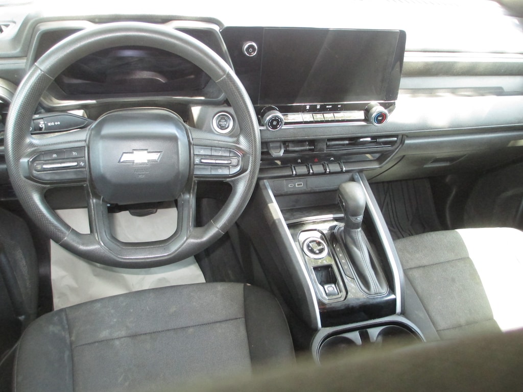 Used 2024 Chevrolet Colorado WT Truck
