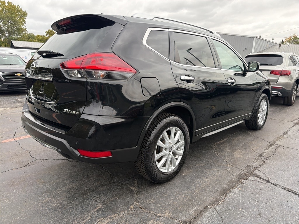 Used 2019 Nissan Rogue SV SUV