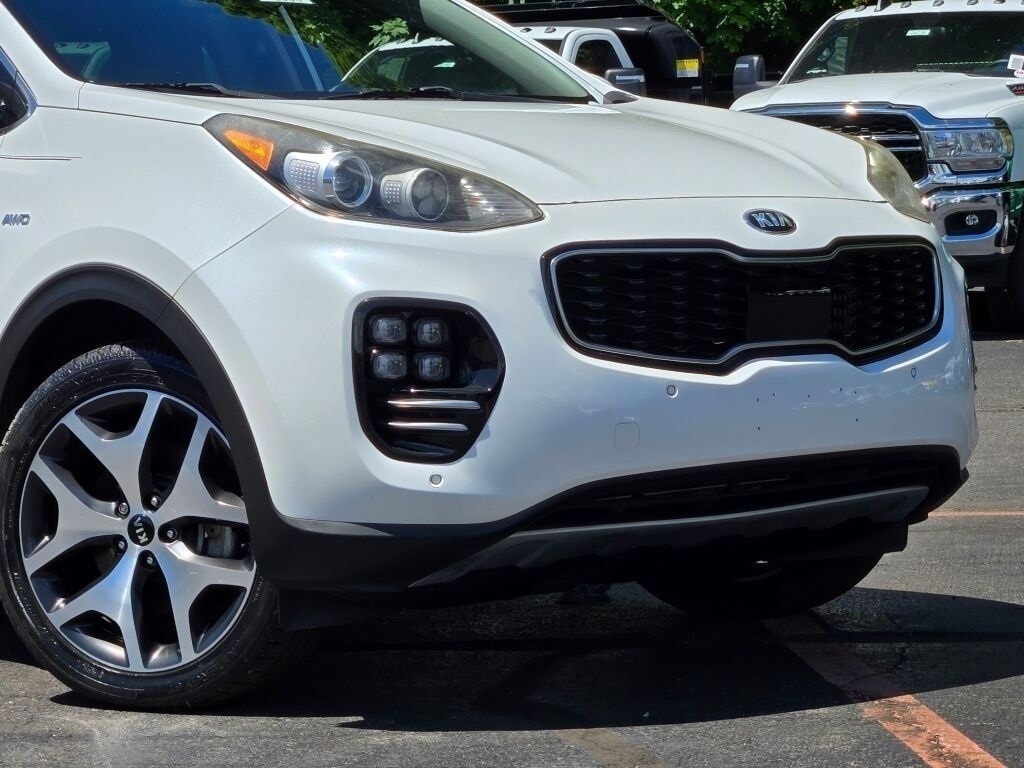 Used 2017 Kia Sportage SX with VIN KNDPRCA6XH7096487 for sale in Laporte, IN