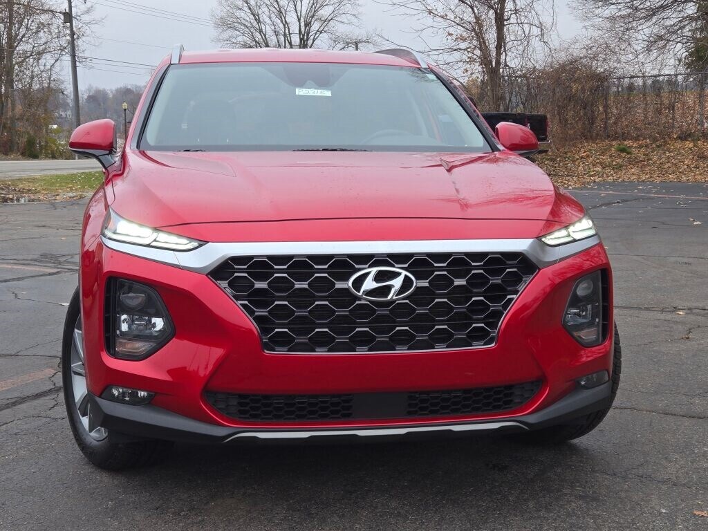 2020 Hyundai Santa Fe SEL photo 3