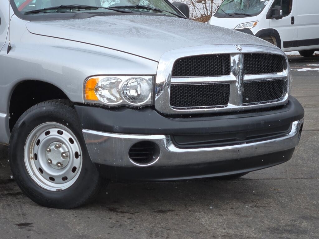 Used 2005 Dodge Ram 1500 ST Truck