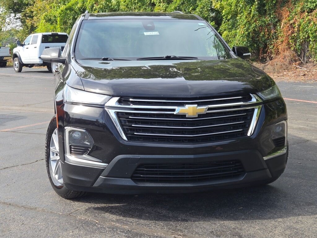 Used 2022 Chevrolet Traverse LT SUV
