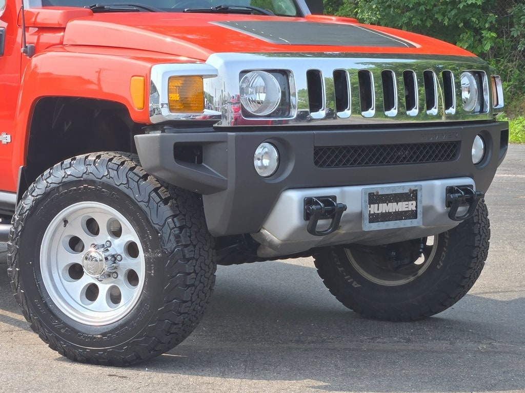 Used 2009 Hummer H3 Base with VIN 5GTEN13EX98104393 for sale in Laporte, IN