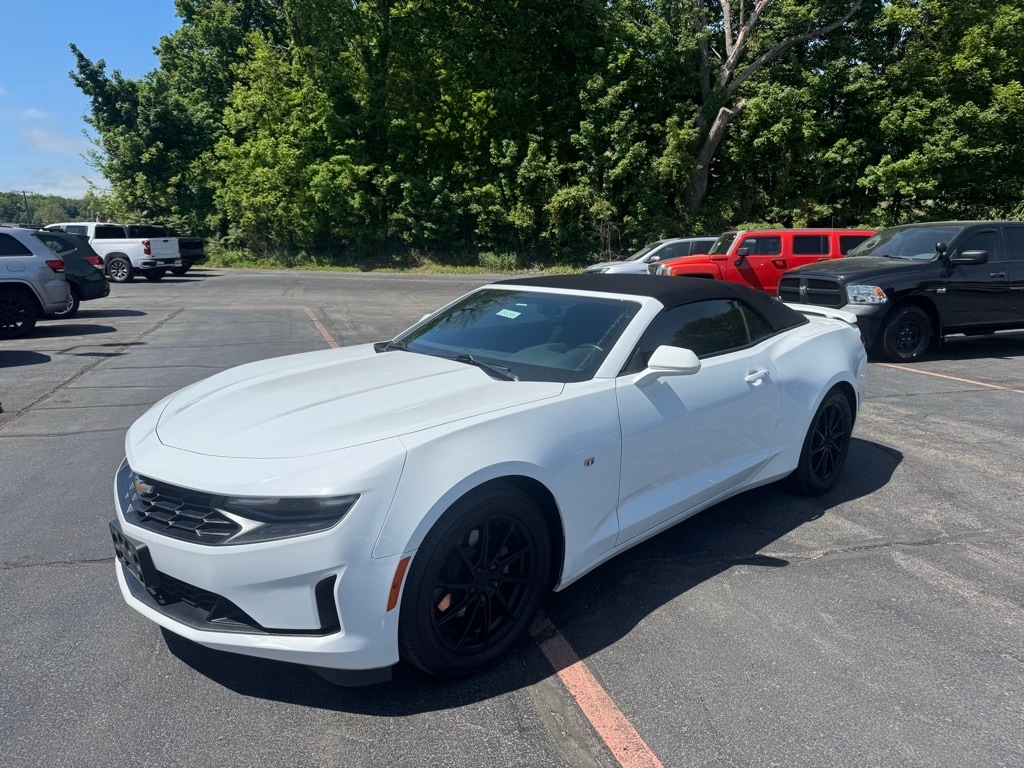 Used 2019 Chevrolet Camaro 1LT with VIN 1G1FB3DX8K0157008 for sale in Laporte, IN