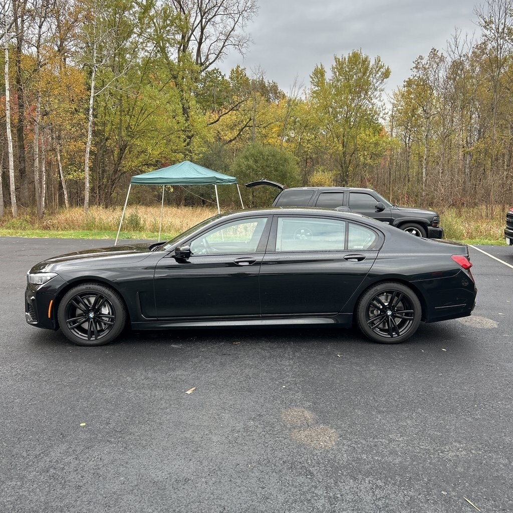 Used 2022 BMW 7 Series 750i xDrive Sedan