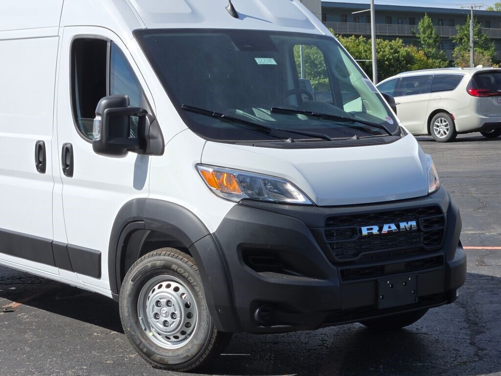 2026 Ram ProMaster 2500 photo 2