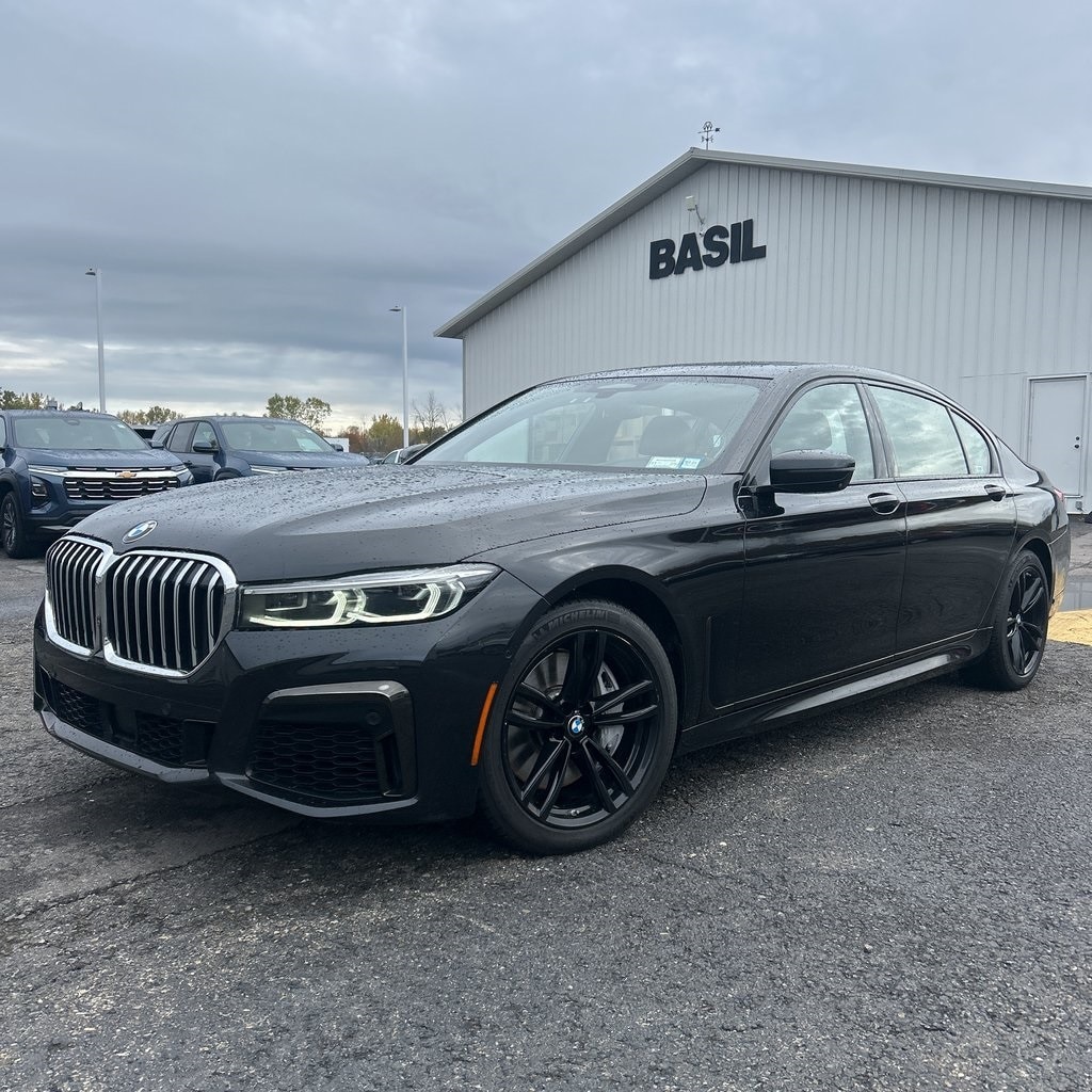 Used 2022 BMW 7 Series 750i xDrive Sedan