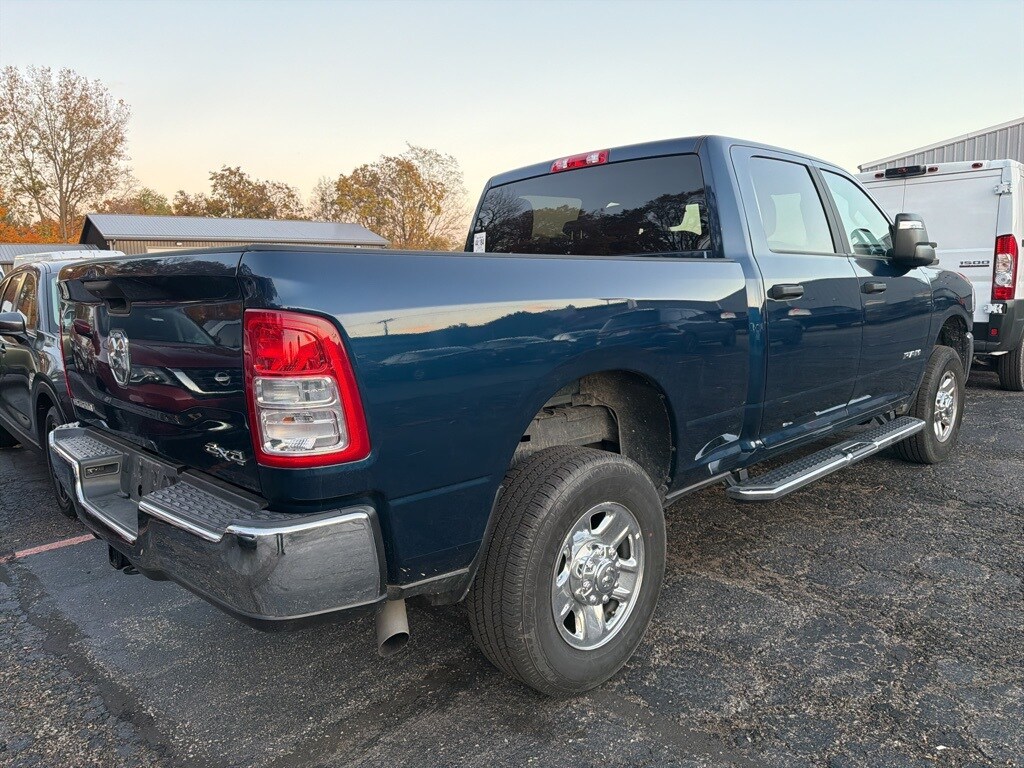 2024 Ram 2500 Big Horn photo 3