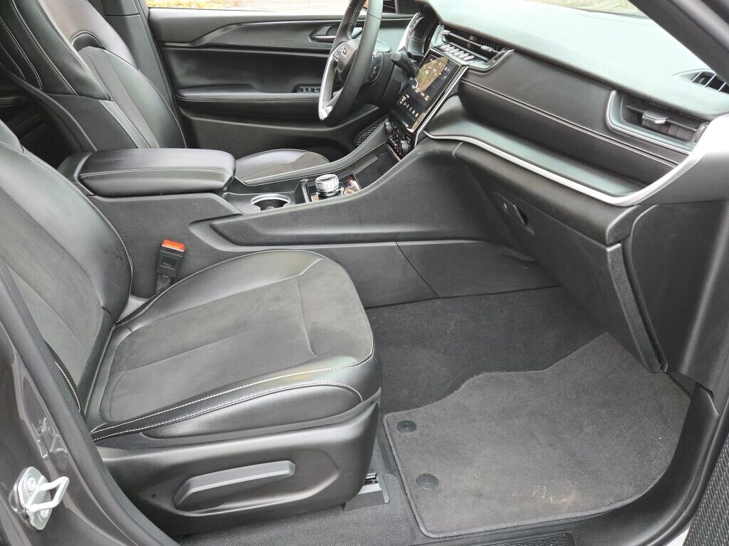 2024 Jeep Grand Cherokee Altitude X photo 4