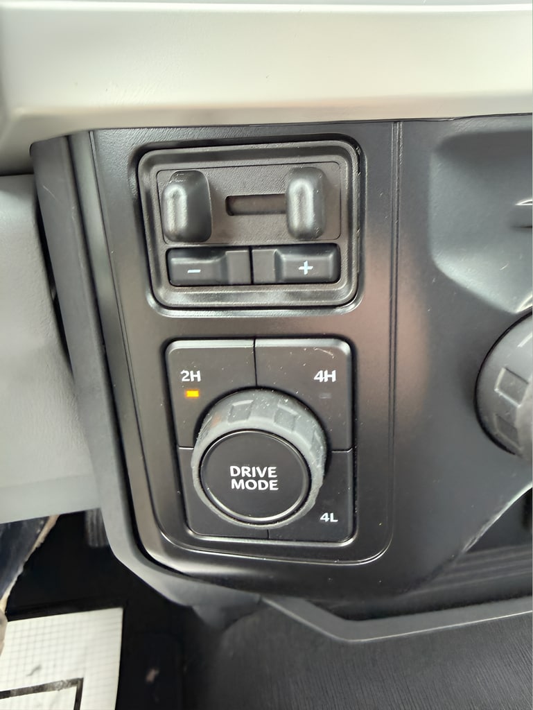 2026 Ford F-350 Super Duty XLT - Photo 18