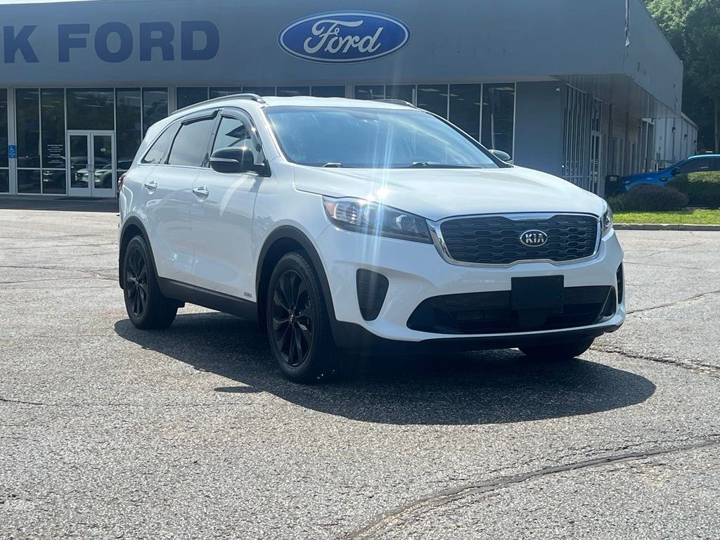 Used 2020 Kia Sorento S SUV