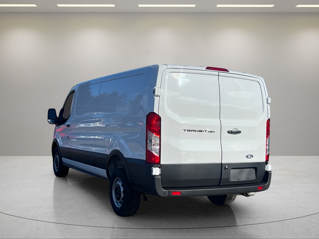 2026 Ford Transit Van Base - Photo 5