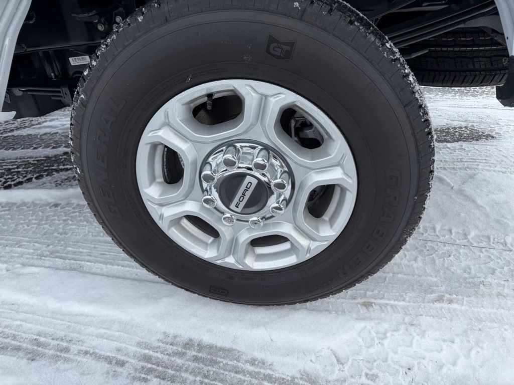 2026 Ford F-350 Super Duty XLT - Photo 26