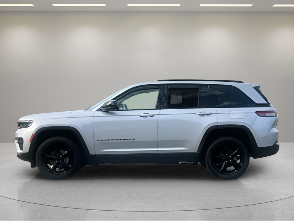 Used 2023 Jeep Grand Cherokee Altitude X SUV