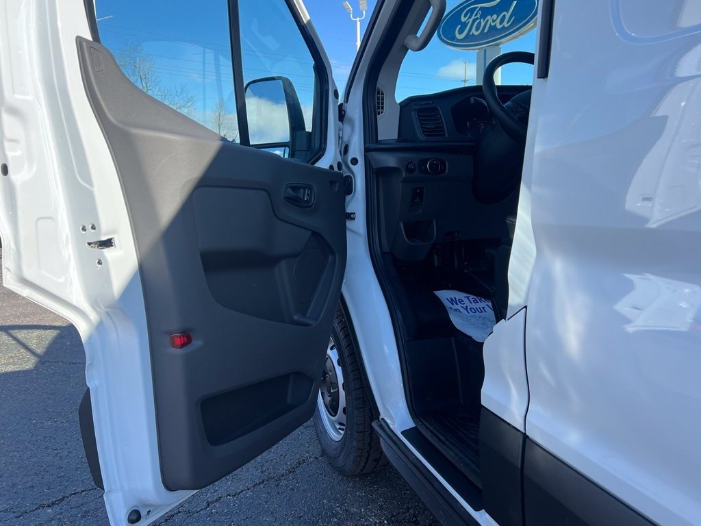 2026 Ford Transit Van Base - Photo 27
