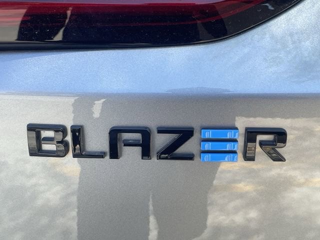 2026 Chevrolet Blazer EV LT - Photo 28