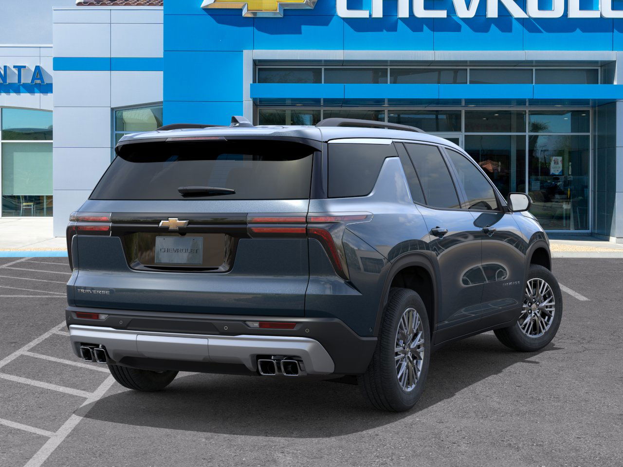 2026 Chevrolet Traverse photo 4
