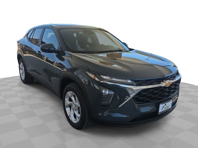 2026 Chevrolet Trax LS's photo