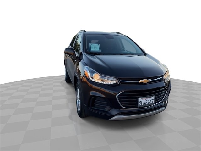 2022 Chevrolet Trax LT photo 3