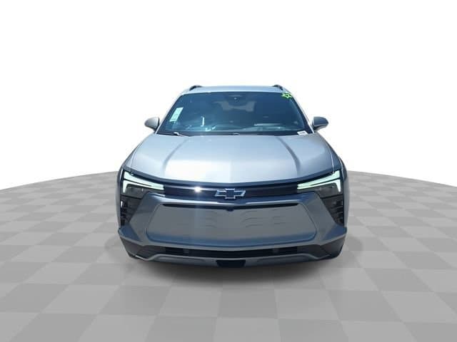 2025 Chevrolet Blazer EV LT - Photo 3