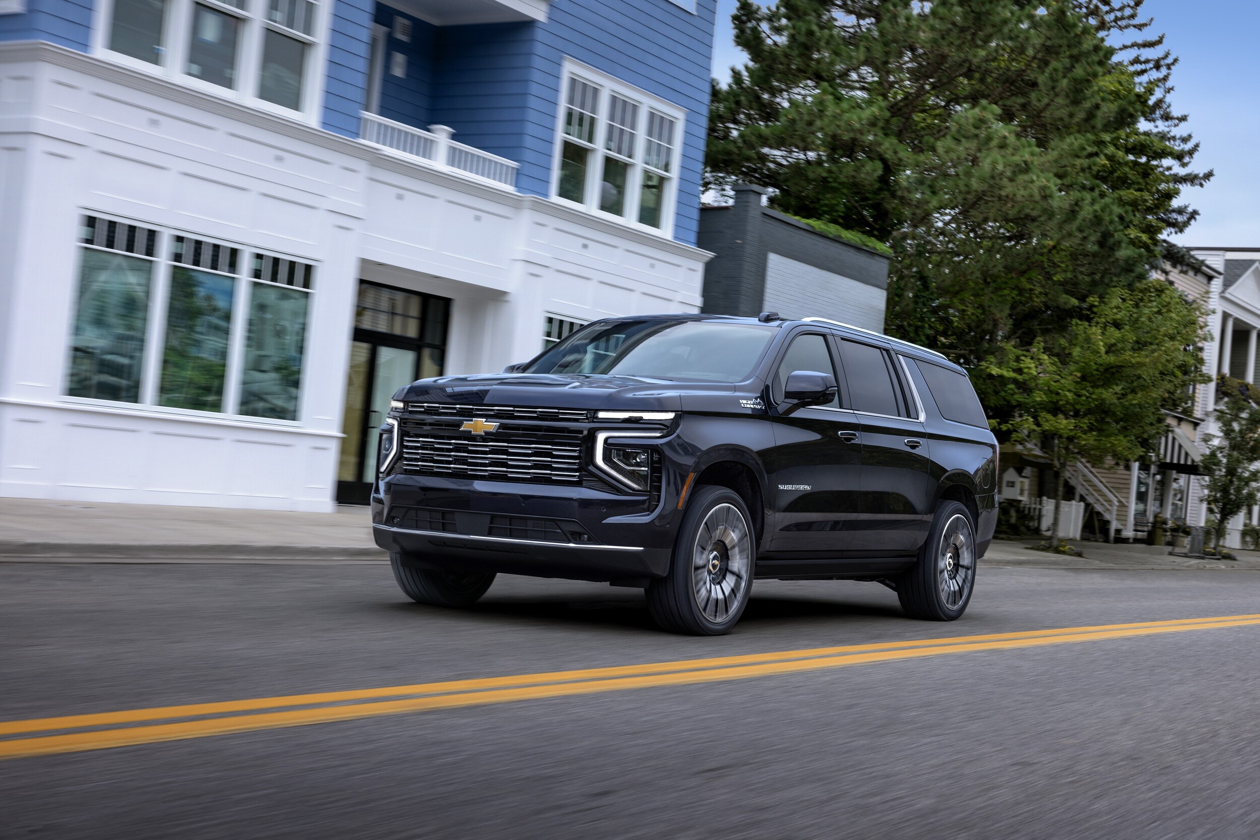 What's New For the 2025 Chevrolet Suburban Lineup? La Quinta Chevrolet
