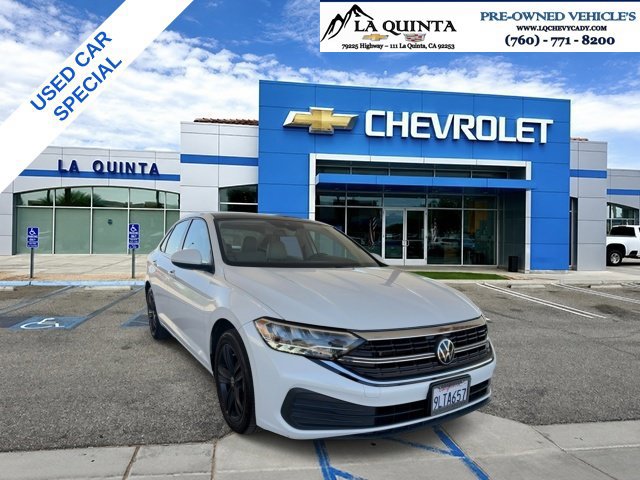 3VW7M7BU0RM000387