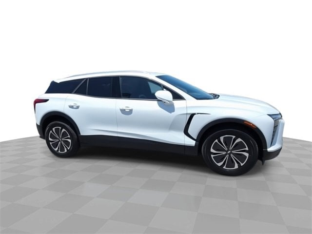 Used 2025 Chevrolet Blazer EV LT with VIN 3GNKDGRJ4SS117181 for sale in La Quinta, CA