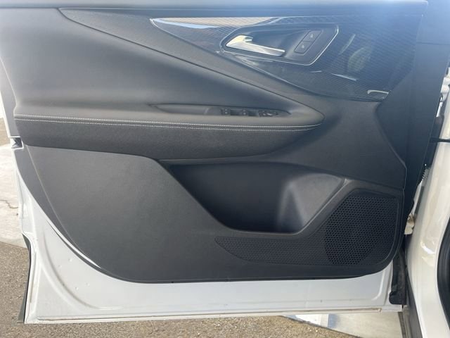 2026 Chevrolet Blazer EV LT - Photo 21