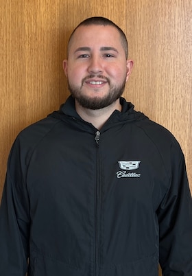 Staff member JULIAN SERVIN from 1126518945ae