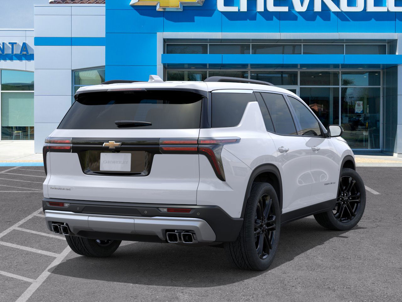 2026 Chevrolet Traverse photo 2