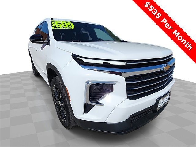 2025 Chevrolet Traverse LT