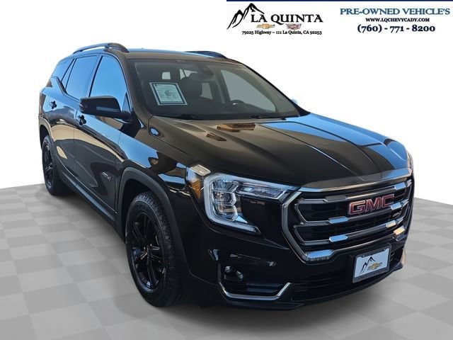 2023 GMC Terrain AT4's photo